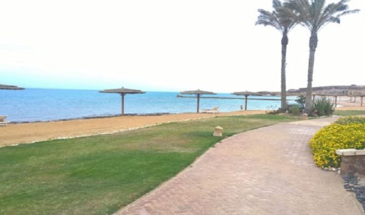Overnight trip to el Ain Sokhna Red Sea From Cair0