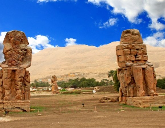 -Colossi-of-Memnon