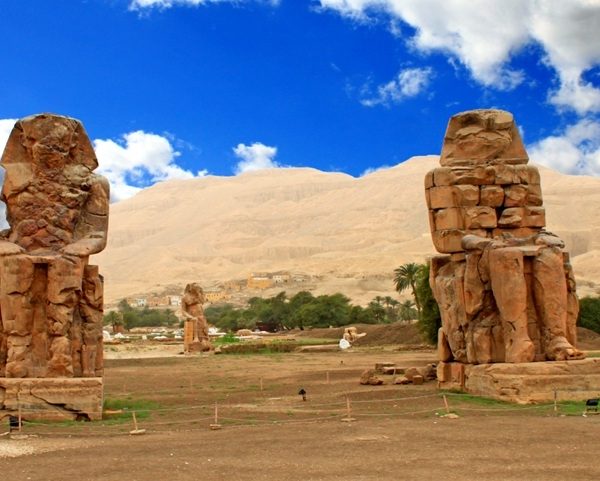 -Colossi-of-Memnon