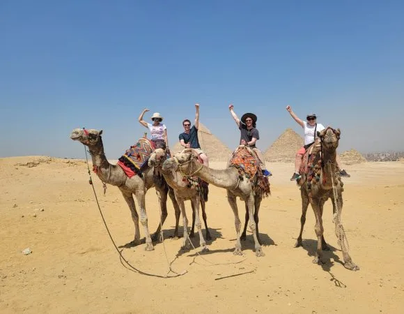 A Cairo Pyramids and Egyptian Museum Tour from Sharm by Airplane