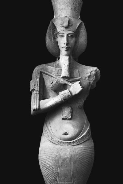 Akhenaten: The Pharaoh Who Dared to Defy the Gods