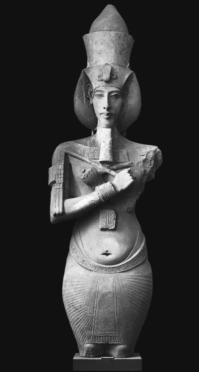 Akhenaten: The Pharaoh Who Dared to Defy the Gods 1 93d56bd5 0e0c 4731 99c0 bad4b97c868a https://sofyegypttours.com/wp-content/uploads/2021/08/cropped-cropped-logo-6-2.png 2025
