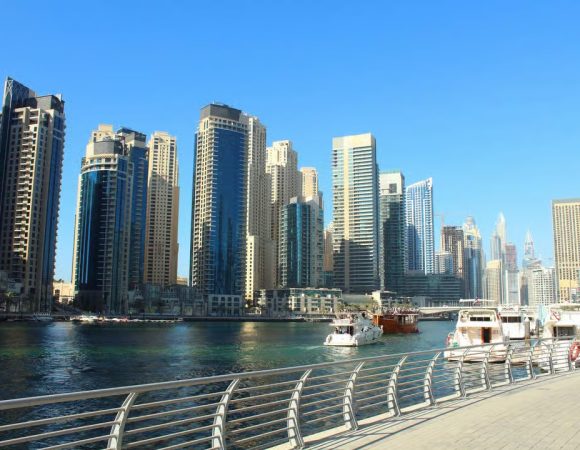 Dubai Private City Tour with Abra Ride & Iconic Landmarks
